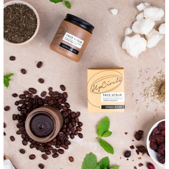 UPCIRCLE COFFEE FACE SCRUB-HERBAL BLEND 100ML-JAR